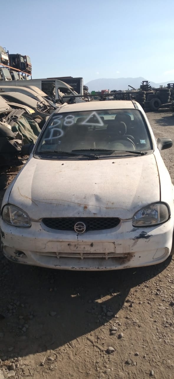  Chevrolet CORSA 2002    EN DESARME